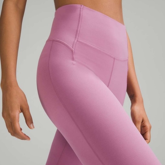 Lululemon Groove High-Rise Split-Hem Flared Pant *Nulu - Velvet Dust - Size 4 - Picture 4 of 5